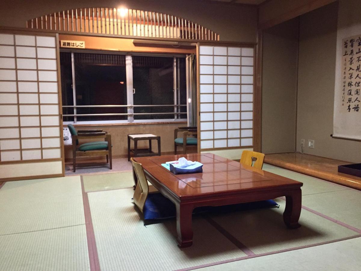 Iwamuro Slow Hostel Niigata Extérieur photo